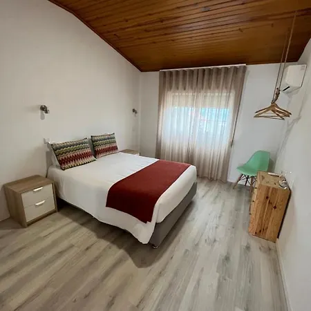 Zulla Nazare's Surf Village *
