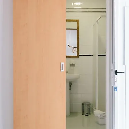 Affittacamere Zulla Nazaré`s Surf Village *