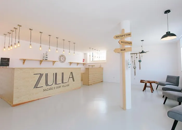 Zulla Nazare's Surf Village 纳扎雷