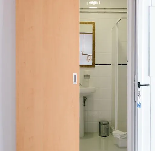 Vendégház Zulla Nazare's Surf Village *